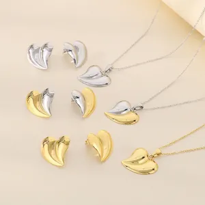Heart Pendant Necklace And Stud Earrings Stainless Steel Polished Sweet Fashion Jewelry For Women