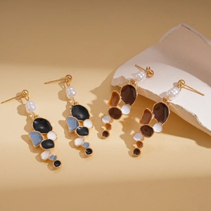 Retro geometric drop earrings with faux pearls and colorful enamel irregular pendants