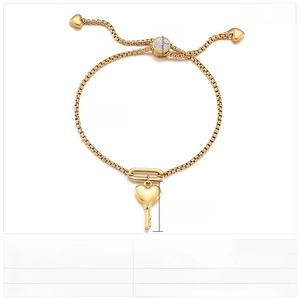 Spécifications de taille détaillées pour le bracelet cœur et clé en acier avec cristaux