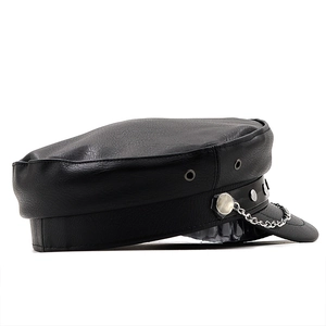 Cappello ottagonale retrò da donna in pelle PU nera con catena argentata e design navy