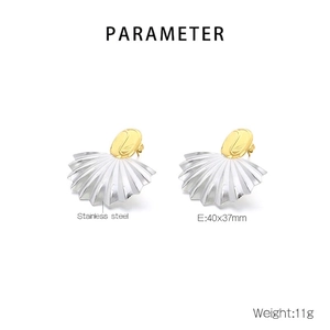 Détails des boucles d'oreilles bicolores en forme d'éventail avec dimensions et poids