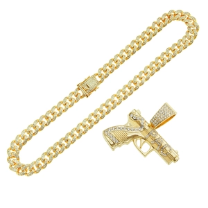 Pendentif pistolet doré style hip hop avec chaîne à maillons cubains en diamants