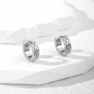 Fashionable men's stainless steel hoop earrings with geometric cross-pattern texture