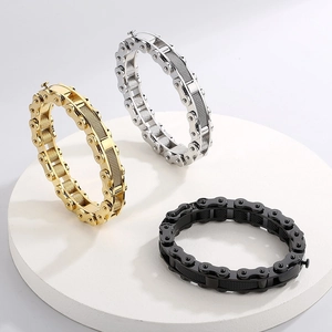 Watch chain style titanium steel bracelet in gold silver and black on geometric base