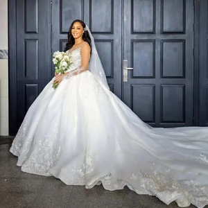 Abito Da Sposa Di Lusso In Pizzo Bianco Maniche Lunghe Abito Da Ballo Con Strascico Lungo Künstliche Perle Ricamo Vita Alta