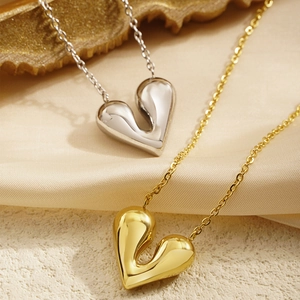 Irregular Chubby Heart Pendant Necklace Stainless Steel Polished Liquid Lava Geometric Clavicle Chain For Women