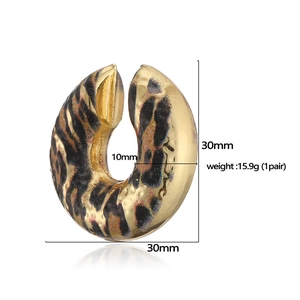 30mm Chunky C-shaped leopard print gold plated metal hoop earrings for women
