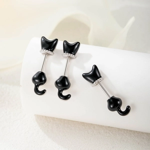 Black Cat Ear Cartilage Stud Titanium Steel Copper Enamel Rhinestone Screw Back Piercing Jewelry Unique Style Women