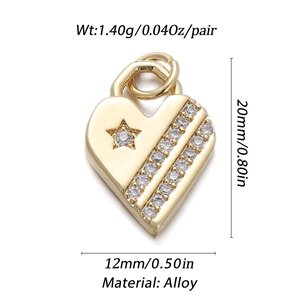 Détails d'un pendentif cœur doré avec dimensions 20x12mm et matériau en alliage