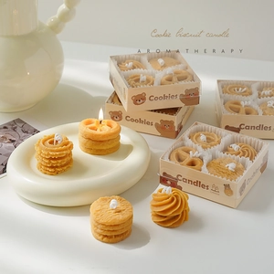 Set de regalo de velas aromáticas con forma de galleta y cuatro piezas de cera artesanal
