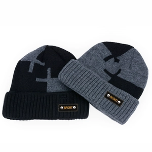Winter knitted beanie with jacquard patterns and Sport patch for outdoor cycling