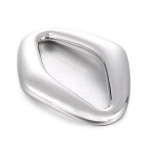 Polished silver geometric open circle pendant made of high quality stainless steel