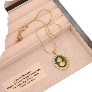 French vintage style pearl portrait pendant necklace in gold stainless steel jewelry box