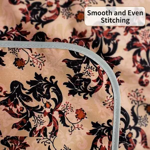 Bavoir imperméable pour adultes avec motif floral et coutures de bordure renforcées