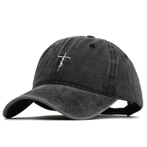 Baseballkappe aus gewaschener Baumwolle mit Faith-Stickerei in Anthrazit-Grau