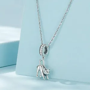 Niedlicher S925 Sterlingsilber Katzenanhänger mit glitzernder Zirkon-Einlage am Ring
