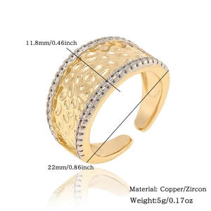 Close-up of dual-tone copper ring with zircon inlay and 11.8mm width product dimensions