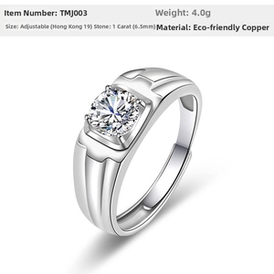 Macro shot of 1ct round zircon stone set in polished adjustable silver copper ring band