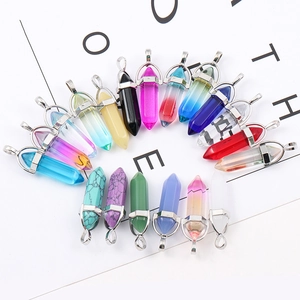 Natural Stone Crystal Hexagonal Pillar Pendant Necklace Pointed Bullet Prism Fashion Jewelry Women Accessories Elegant