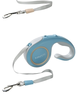 Close-up of ergonomic ring handle and durable metal hook on blue retractable dog leash