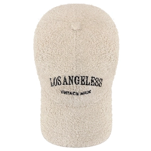 Creamy white sherpa baseball cap with Los Angeles embroidery for winter warmth