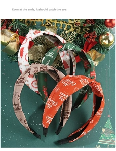 Nahaufnahme von vier festlichen Weihnachts-Haarreifen mit Rentier- und Schneeflockenmuster