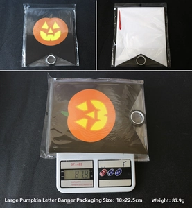Detail of Happy Halloween pumpkin banner packaging with size 18x22.5cm and 87.9g weight