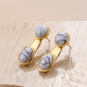 Boucles d'oreilles vintage en acier titane doré avec pierres motif marbre blanc