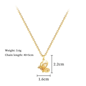 Detail of gold butterfly necklace showing weight 3.6g and dimensions 2.2x1.6cm