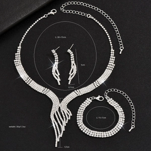 Detailed specs of silver rhinestone jewelry set with necklace and earring dimensions