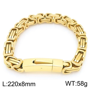 Detail of 8mm gold plated Byzantine chain bracelet with fold-over clasp and dimensions