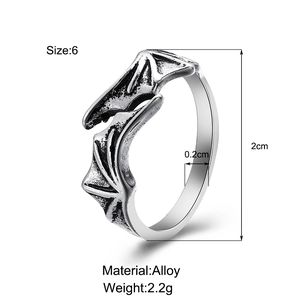 Detailed size chart showing bat-wing alloy ring dimensions and antique silver finish