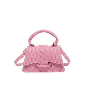 Sac à main rose chic à texture tissée avec poignée nouée et bandoulière pour femmes