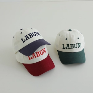Kids LABUNI colorblock baseball cap with contrast brim and 3D letter embroidery