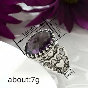 Vintage barokke ring met ovale paarse edelsteen en holle hartpatronen, 16x12mm maat