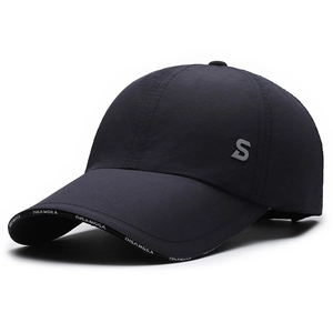 Quick-dry black outdoor baseball cap with leather label and breathable sun protection