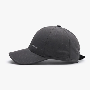 Casquette de sport en maille respirante gris foncé avec tissu léger anti-UV solaire