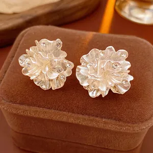 Élégantes Boucles D'oreilles Fleurs Avec Silver Earring Post Résine Strass Bijoux Floraux Pour Femmes Cadeau Chic
