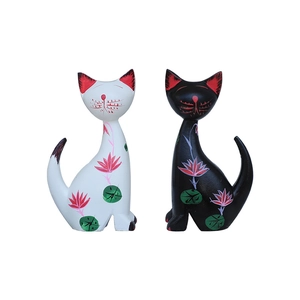 Pair of creative Nordic hand-painted cat figurines with floral art for home decor