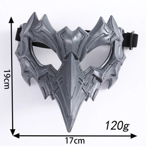 Dimensions détaillées du masque de médecin de la peste gris montrant 19 cm de haut et 17 cm de large