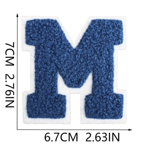 Detailed size chart for blue chenille letter M patch with 7cm height dimensions