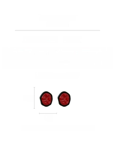 Vue détaillée des boucles d'oreilles géométriques rouges et noires avec les dimensions