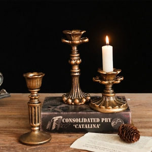 Set di 3 portacandele in metallo bronzo vintage dal design classico francese retrò elegante