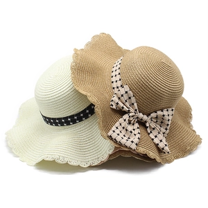 Women Summer Straw Sun Hat Wavy Large Brim Checkerboard Bow Ribbon Beach Breathable Foldable