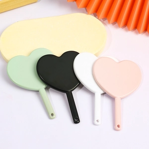 Herzform Handspiegel Make-up Spiegel Kunststoffrahmen Tragbarer Mini Kosmetikspiegel Mit Griff Für Reisen Alltag
