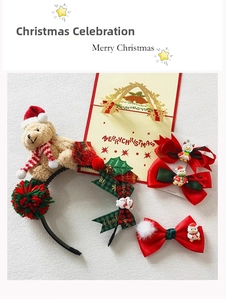 Detailliertes Weihnachts-Haarschmuck-Set mit Bären-Haarreif und festlichen Schleifen-Clips