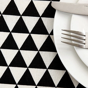 Minimalist black and white geometric triangle pattern cotton linen tablecloth with cutlery