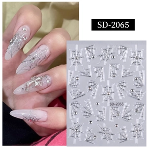 Autocollants 3D argentés pour ongles avec motifs de toile d'araignée et croix gothique