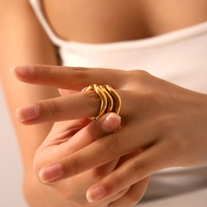Minimalist Wave Geometric Ring For Women Stainless Steel Gold Plated Waterproof Anti Oxidation Fashion Jewelry