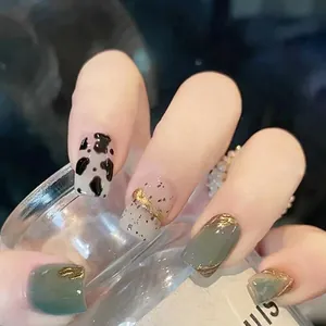 Press On Nails Green Cow Print Gold Foil Glitter Square Shape Detachable Plastic Fake Nail Tips French Sweet Style Women